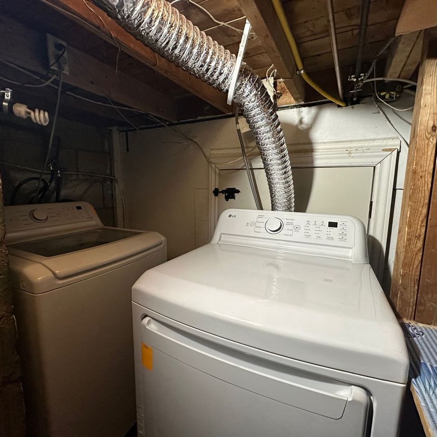 For Lease - 142 Silverstone Drive Unit# BSMT, Toronto, Ontario - Photo 1