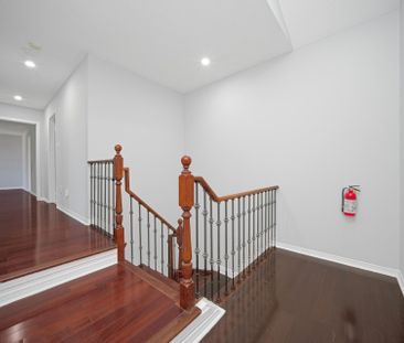 For Lease - 2 Checkerberry Crescent Unit# Upper, Brampton, Ontario - Photo 2