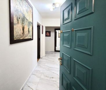 4 camere, Mazepa 1, proaspat varuit, etaj 2, mobilat si utilat - Photo 1