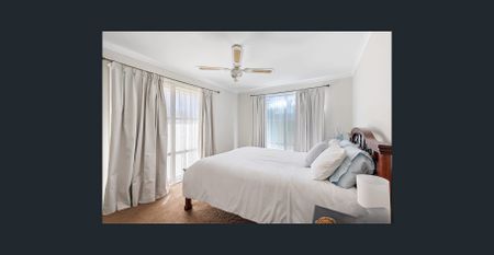 Perfectly Positioned with Comfort and Convenience - Photo 3