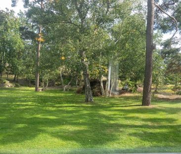 Falkholmsgränd, Skärholmen - Photo 3