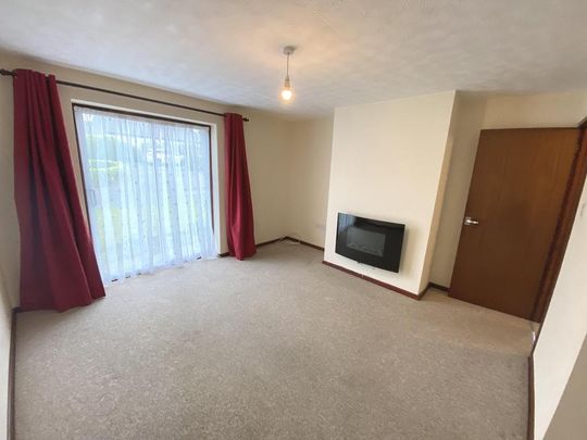 3 bedroom detached bungalow to rent - Photo 1