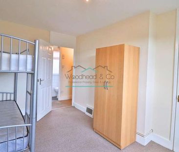 Goldsmith Road, Wellingborough, Northamptonshire, NN8 - Photo 3