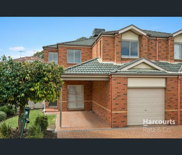 2 Rialton Way, South Morang, Vic 3752 - Photo 1