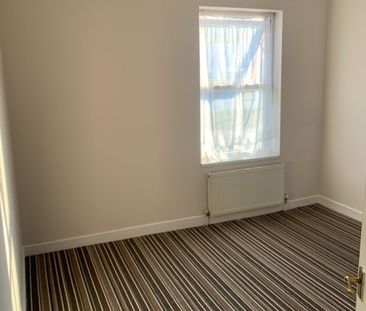 2 Bed Terraced House, Northcote Road, B33 - Photo 2