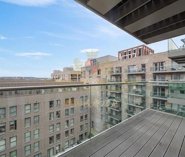 Flat , Chamberlain Court, Ironworks Way, London - Photo 3