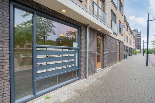 Te huur: Appartement Avenue Carré 37 in Barendrecht - Photo 1