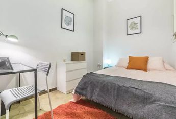 Carrer Almirall Cadarso, Valencia, Valencian Community 46005