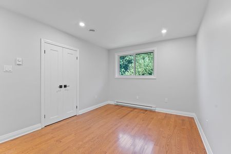 For Lease - 32 Gatesview Avenue Unit# Upper, Toronto, Ontario - Photo 5