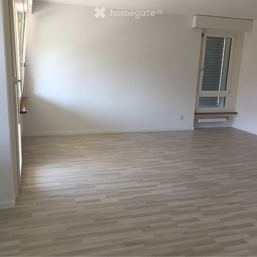 Nachmieter für 4.5Zimmer Wohnung Thierachern ab 01.12.2026 - Photo 1