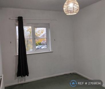 3 bedroom end of terrace house to rent - Photo 5