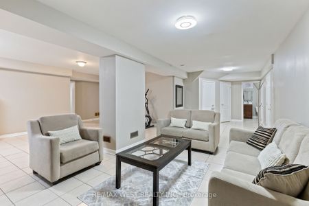 For Lease - 47 Timber Lane, Vaughan, Ontario - Photo 3