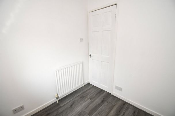 Well Lane, CH42 4QG, Birkenhead - Photo 1