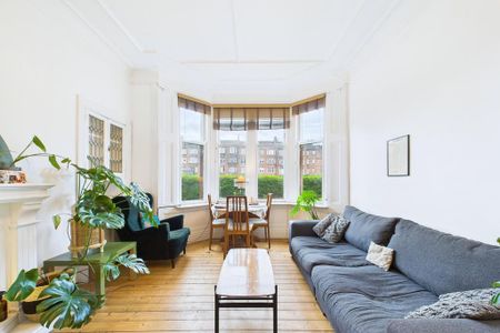 2 bedroom ground floor flat to rent - Photo 2