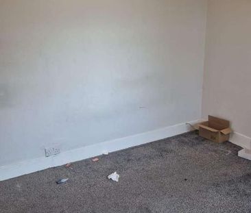 Katherine Road, E7 - Photo 5