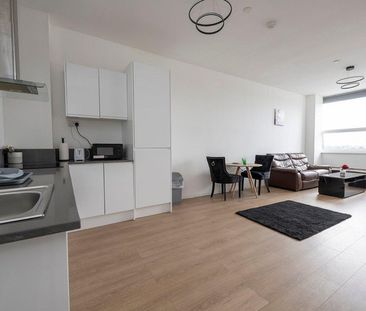 Halfords Lane - Photo 6