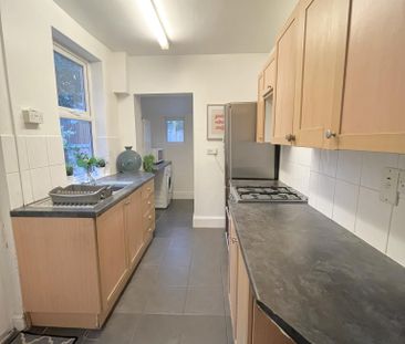 33 Cowley Street - Photo 6