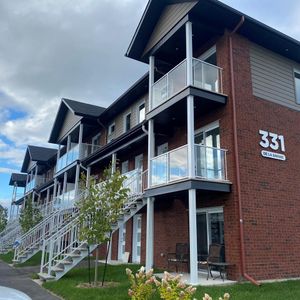 (Gatineau) 260 Boulevard De La Cité 2 - Photo 2