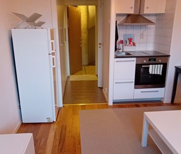 Skogsmilsgatan, Västra Frölunda - Photo 1