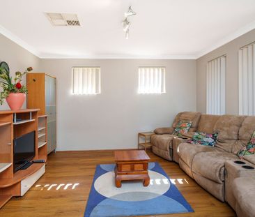 FULLY FURNISHED & FITTED - Photo 3