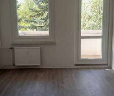 Blick ins Grüne: Familienfreundliche 4-Zimmer-Wohnung! - Foto 1