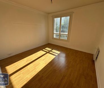 Location Appartement 4 pièces 88m² CHATEAUROUX 36000 - Photo 6