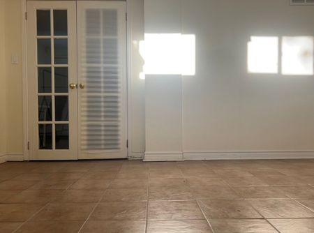 For Lease - 23 Pineway Blvd Boulevard Unit# Bsmt Suite A, Toronto, Ontario - Photo 2