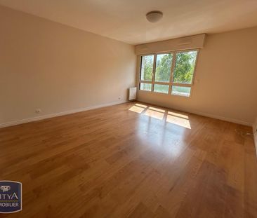 Location Appartement 2 pièces 46m² LAVAL 53000 - Photo 2