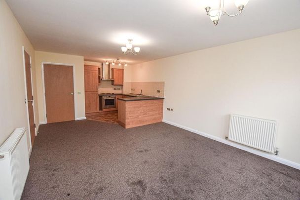 2 bedroom flat to rent - Photo 1
