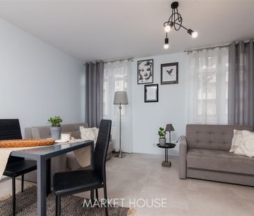 Atrakcyjna kawalerka w nowoczesnym budynku - Photo 3