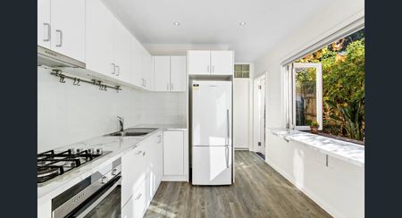 28 Gibdon St, Burnley VIC 3121 - House For Rent | Domain - Photo 5