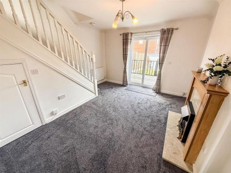 2 bedroom terraced house to rent - Photo 2