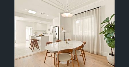 Elegant Freestanding Home with Ocean Views And Exceptional Finishes - Photo 2