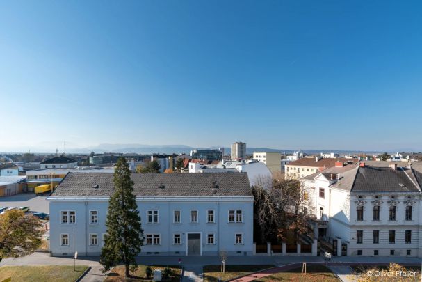 PROVISIONSFREI: MODERNE, HELLE 3-ZIMMER DG-MAISONETTE MIT TERRASSE - IDEAL FÜR PENDLER! - Foto 1