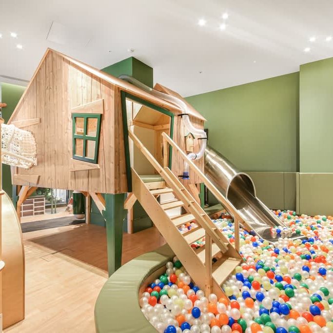 Thames City London SW8 - Photo 1