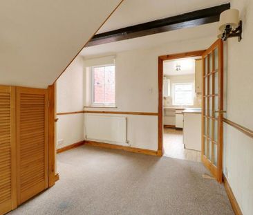 2 bedroom terraced house to rent - Photo 6