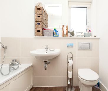 2 bedroom apartment to rent Hanbury Lane, Haywards Heath, RH16 - Photo 5