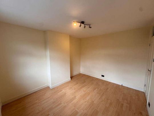 Waverley Road, London, SE25 - Photo 1
