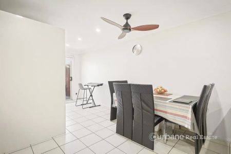 “Spacious Home with low maintenance backyard” - Photo 5