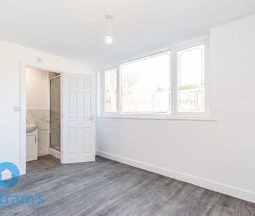 6 bed Semi-Detached House for Rent - Photo 3