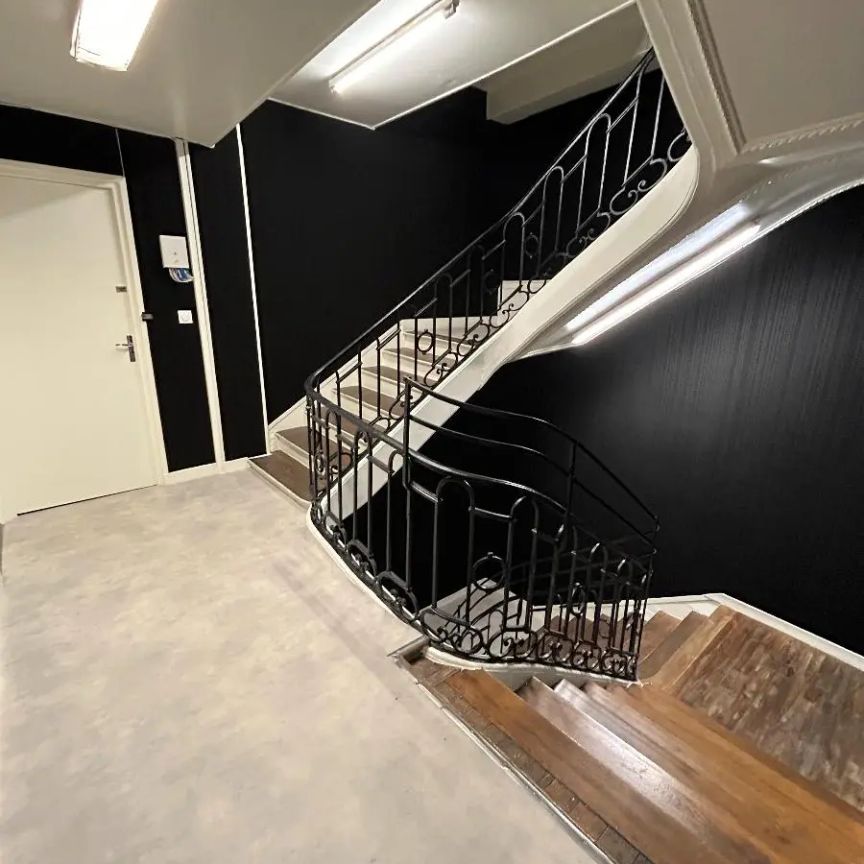 Appartement à louer 1 pièce 60.94m² - Photo 1