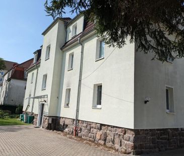 Ruhige frisch renovierte 3 Zimmer Wohnung mit eigenem Garten - Foto 1