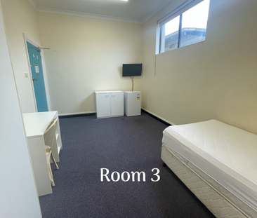 FURNISHED ROOMS FROM $200.00 p/week - Photo 3