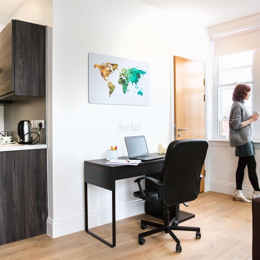 The Bruce Building, Newcastle Upon Tyne - Photo 1