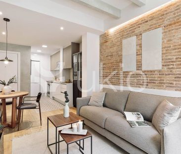 2 room luxury Apartment for rent in Barcelona, Spain - Photo 3