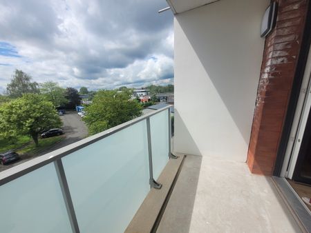 Location Appartement 3 pièces 66m² VALENCIENNES 59300 - Photo 3