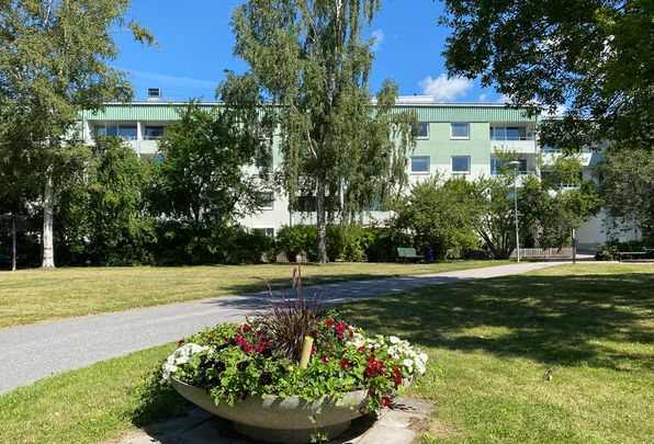 Allévägen 20 - Photo 1