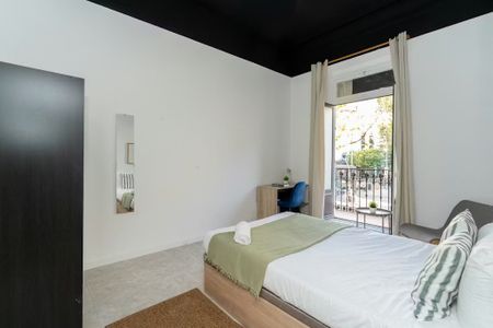 Calle de Sagasta, Madrid, Community of Madrid 28004 - Foto 2