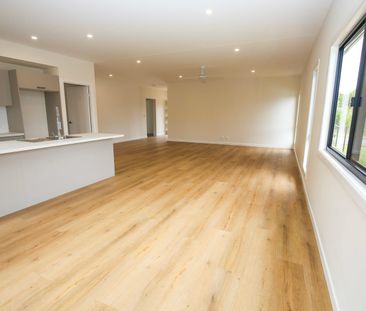 Stunning New Build Up For Rent - Photo 6