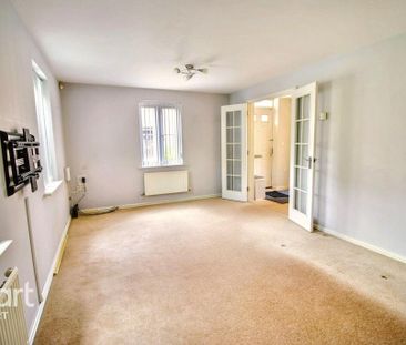 3 bedroom detached house to rent - Photo 4